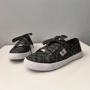 GUESS Women's Loven Gray Sneaker